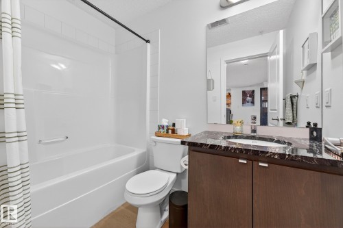 357 1196 Hyndman Road, Edmonton, AB - Indoor Photo Showing Bathroom