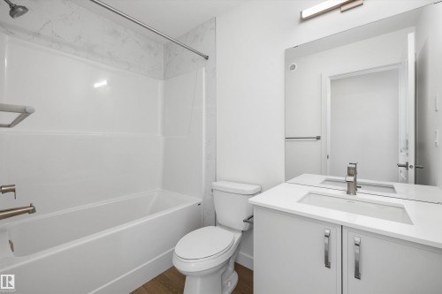 18859 29 Avenue, Edmonton, AB - Indoor Photo Showing Bathroom