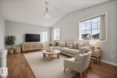144 55 Street, Edmonton, AB - Indoor Photo Showing Living Room