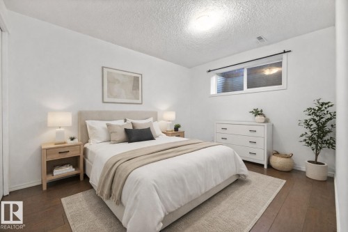 144 55 Street, Edmonton, AB - Indoor Photo Showing Bedroom