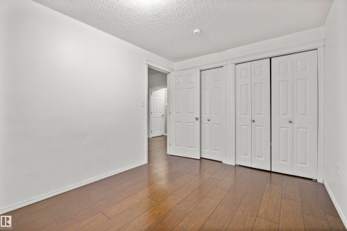 144 55 Street, Edmonton, AB - Indoor Photo Showing Other Room