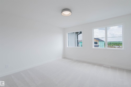 2120 Crossbill Lane, Edmonton, AB - Indoor Photo Showing Other Room