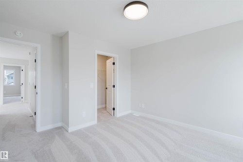 2122 Crossbill Lane, Edmonton, AB - Indoor Photo Showing Other Room