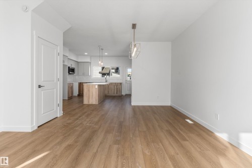 20808 40 Avenue, Edmonton, AB - Indoor