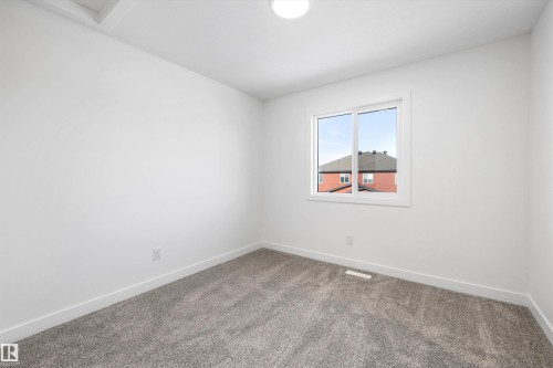 1166 South Creek Wynd, Stony Plain, AB - Indoor Photo Showing Other Room