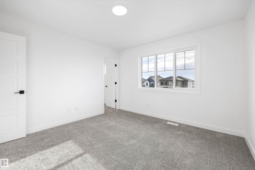 1166 South Creek Wynd, Stony Plain, AB - Indoor Photo Showing Other Room