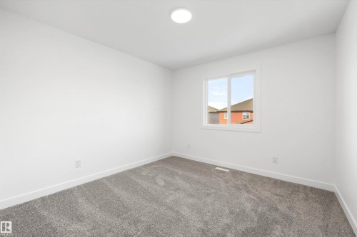 1166 South Creek Wynd, Stony Plain, AB - Indoor Photo Showing Other Room