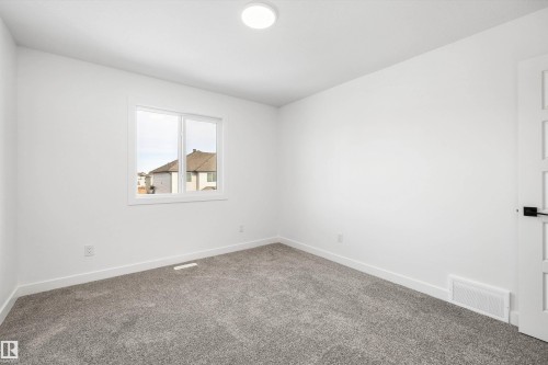 1166 South Creek Wynd, Stony Plain, AB - Indoor Photo Showing Other Room