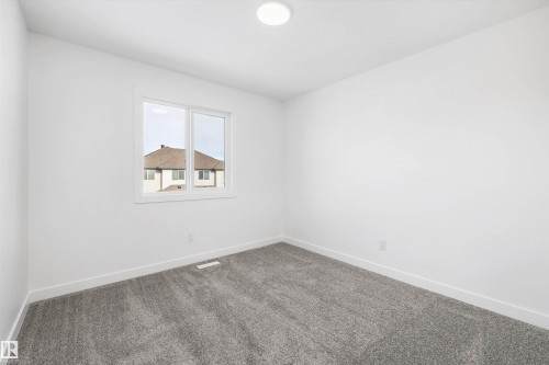 1166 South Creek Wynd, Stony Plain, AB - Indoor Photo Showing Other Room