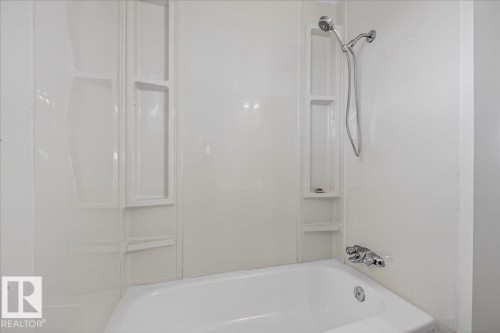 Bathroom with shower / washtub combination - 133 Habitat Crescent, Edmonton, AB - Indoor Photo Showing Bathroom