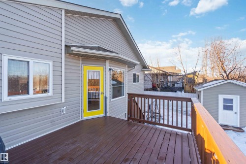 5133 54 Avenue, Redwater, AB - Outdoor With Deck Patio Veranda With Exterior