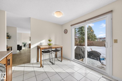 10523 17 Avenue Nw, Edmonton, AB - Indoor Photo Showing Other Room