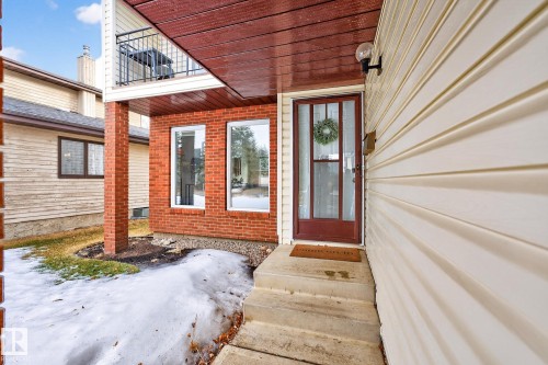 10523 17 Avenue Nw, Edmonton, AB - Outdoor