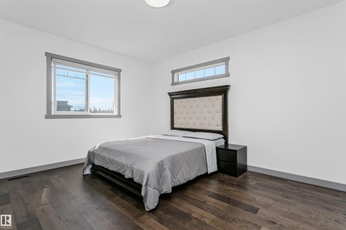 7703 Getty Wynd, Edmonton, AB - Indoor Photo Showing Bedroom