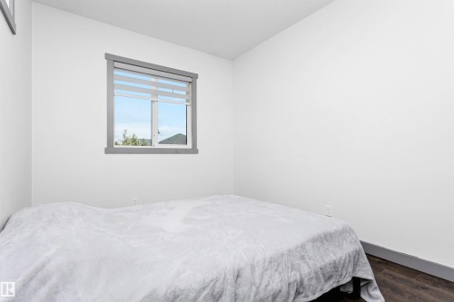 7703 Getty Wynd, Edmonton, AB - Indoor Photo Showing Bedroom
