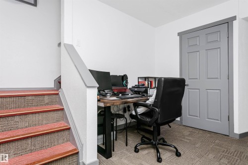 7703 Getty Wynd, Edmonton, AB - Indoor Photo Showing Office