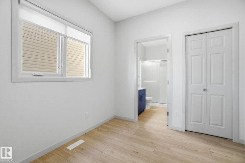 Main Floor Bedroom or Den with entrance to full bath - 2423 194 Street, Edmonton, AB - Indoor