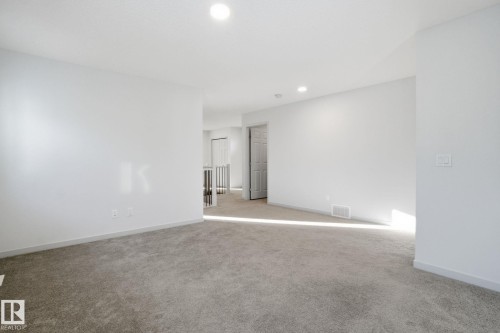 2423 194 Street, Edmonton, AB - Indoor Photo Showing Other Room