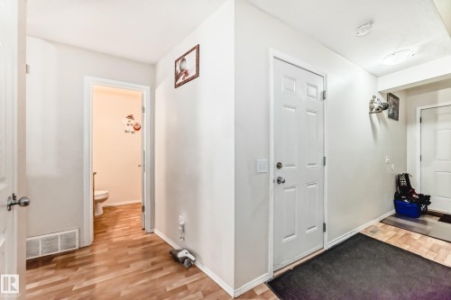 38-150 Edwards Drive Sw, Edmonton, AB - Indoor Photo Showing Other Room