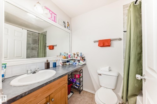 38-150 Edwards Drive Sw, Edmonton, AB - Indoor Photo Showing Bathroom