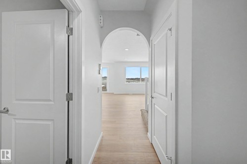 5433 Hawthorn Run, Edmonton, AB - Indoor Photo Showing Other Room