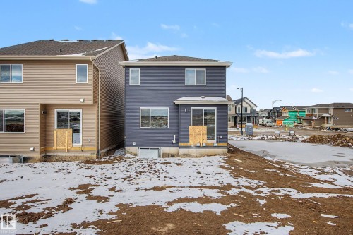 5433 Hawthorn Run, Edmonton, AB - Outdoor