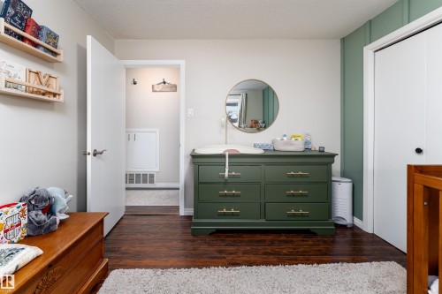 73 Grosvenor Boulevard, St. Albert, AB - Indoor