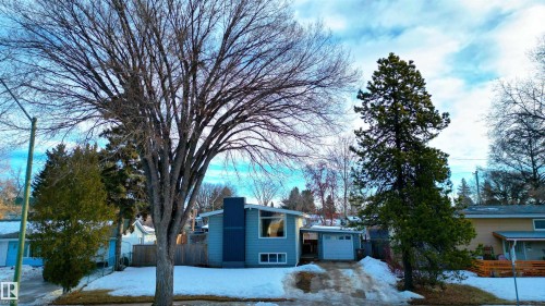 73 Grosvenor Boulevard, St. Albert, AB - Outdoor