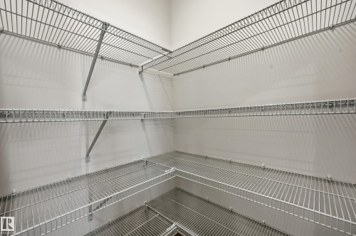 15 Gable Common, Spruce Grove, AB - Indoor With Storage