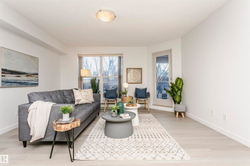 307 10311 111 Street, Edmonton, AB 