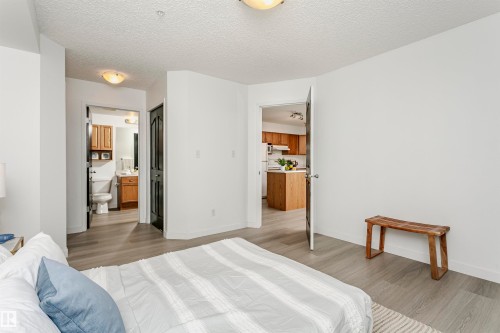307 10311 111 Street, Edmonton, AB 