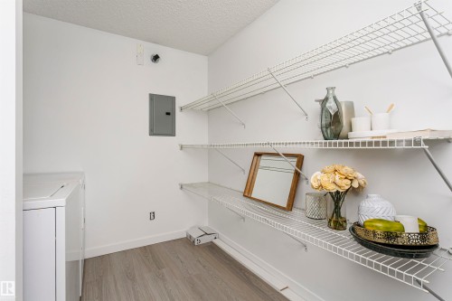 307 10311 111 Street, Edmonton, AB 