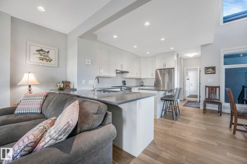 173 Hays Ridge Boulevard, Edmonton, AB - Indoor