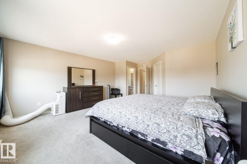 1107 33A Street, Edmonton, AB - Indoor Photo Showing Bedroom