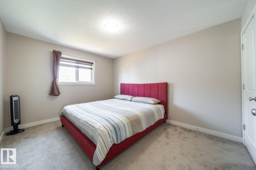 1107 33A Street, Edmonton, AB - Indoor Photo Showing Bedroom