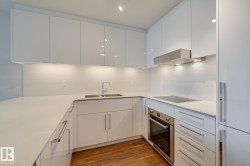 3704 10360 102 Street  Edmonton, AB T5J 0K6