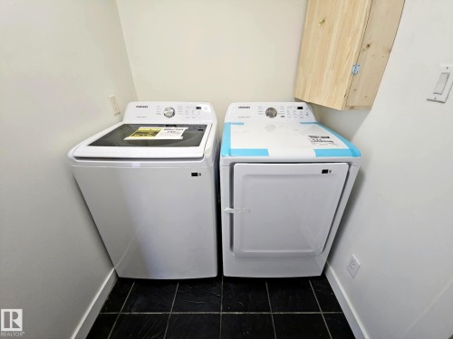 5220 47A Avenue, Rural Lac Ste. Anne County, AB - Indoor Photo Showing Laundry Room