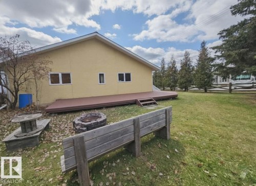 5220 47A Avenue, Rural Lac Ste. Anne County, AB - Outdoor