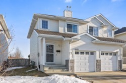 16423 56 Street  Edmonton, AB T5Y 3M7