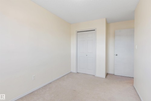 16423 56 Street, Edmonton, AB - Indoor Photo Showing Other Room