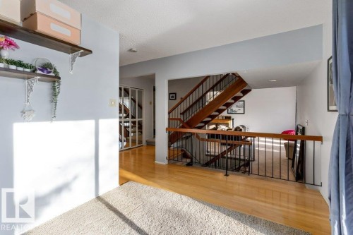 32 Grenfell Avenue, St. Albert, AB - Indoor Photo Showing Other Room