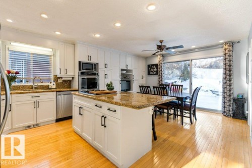 32 Grenfell Avenue, St. Albert, AB - Indoor Photo Showing Kitchen