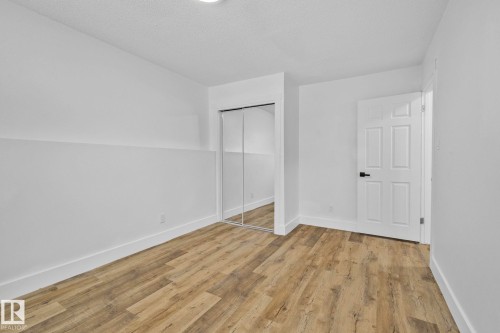 16 Larose Drive, St. Albert, AB - Indoor Photo Showing Other Room