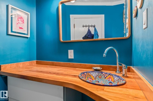 11427 68 Street, Edmonton, AB - Indoor Photo Showing Other Room