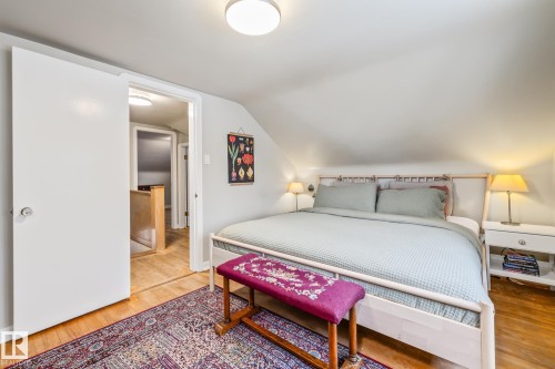 11427 68 Street, Edmonton, AB - Indoor Photo Showing Bedroom