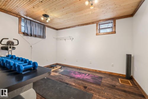 11427 68 Street, Edmonton, AB - Indoor Photo Showing Other Room