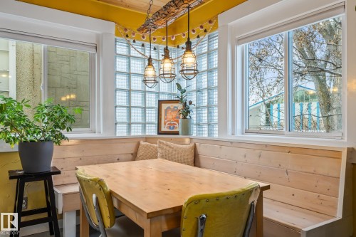 11427 68 Street, Edmonton, AB - Indoor Photo Showing Dining Room