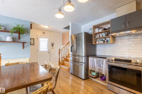 15612 78 Street, Edmonton, AB - Indoor