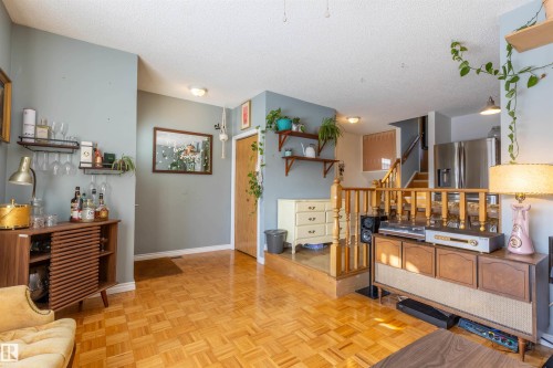 15612 78 Street, Edmonton, AB - Indoor