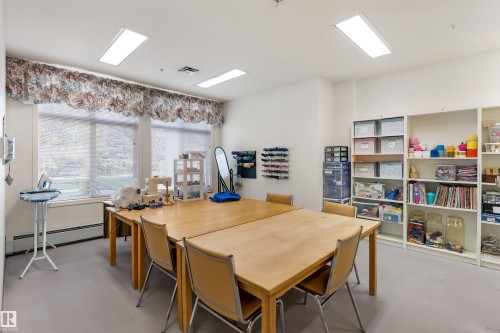 402 78 Mckenney Avenue, St. Albert, AB - Indoor